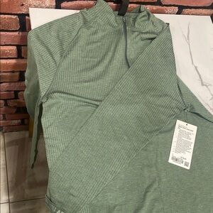 lululemon athletica Green Long Sleeve Tee